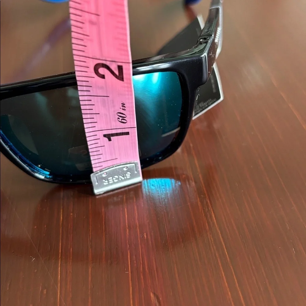 Jones New York Signature 100% UV protection,polarized,mirror lens,blue:black arm